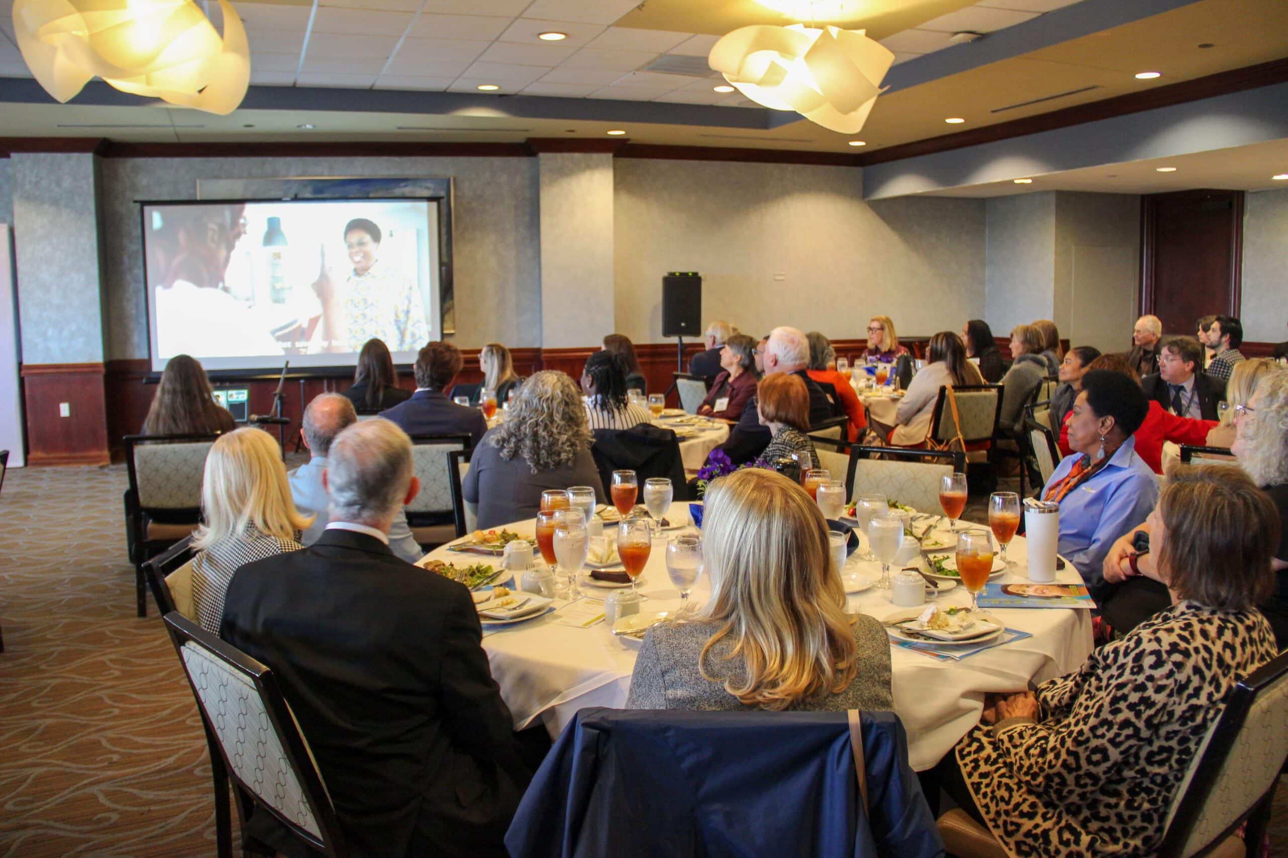 fy25-annual-meeting-9